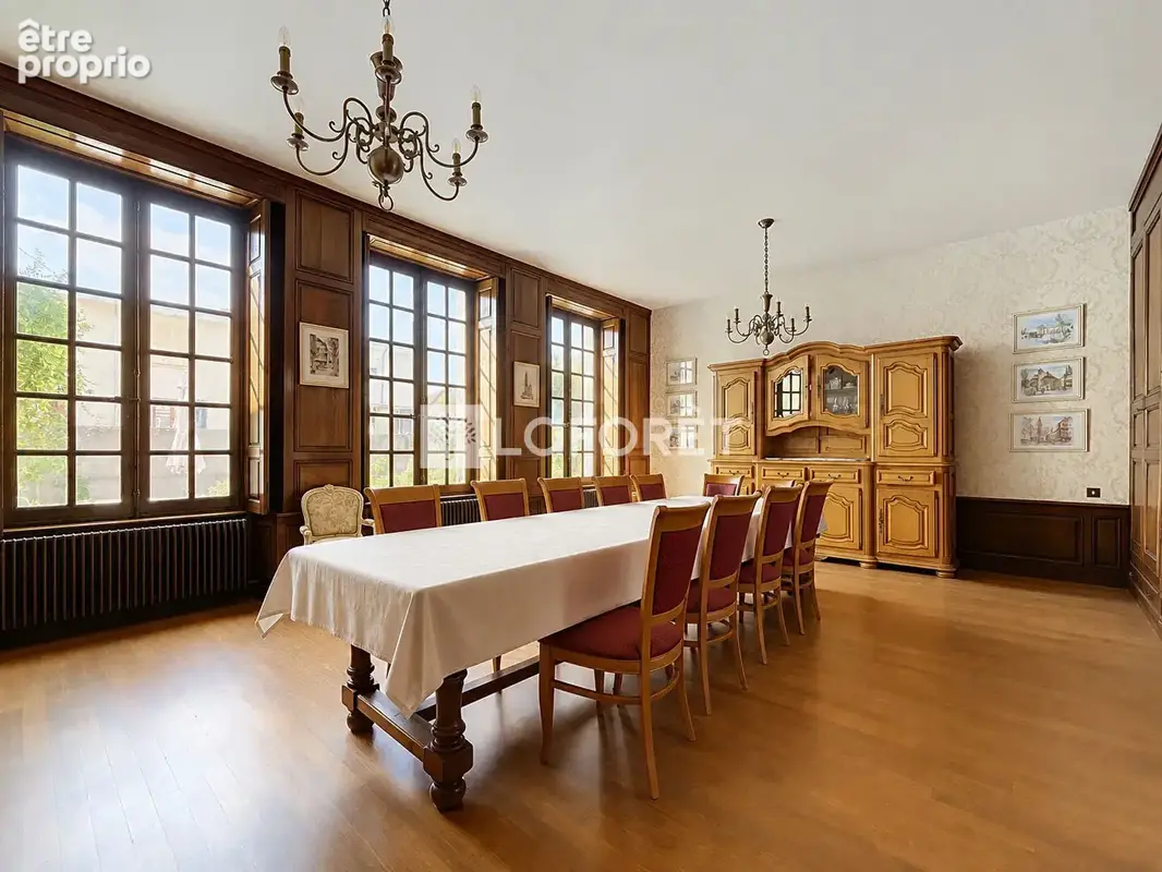 Maison familiale avec espace professionnel à Chaumont - photo 5