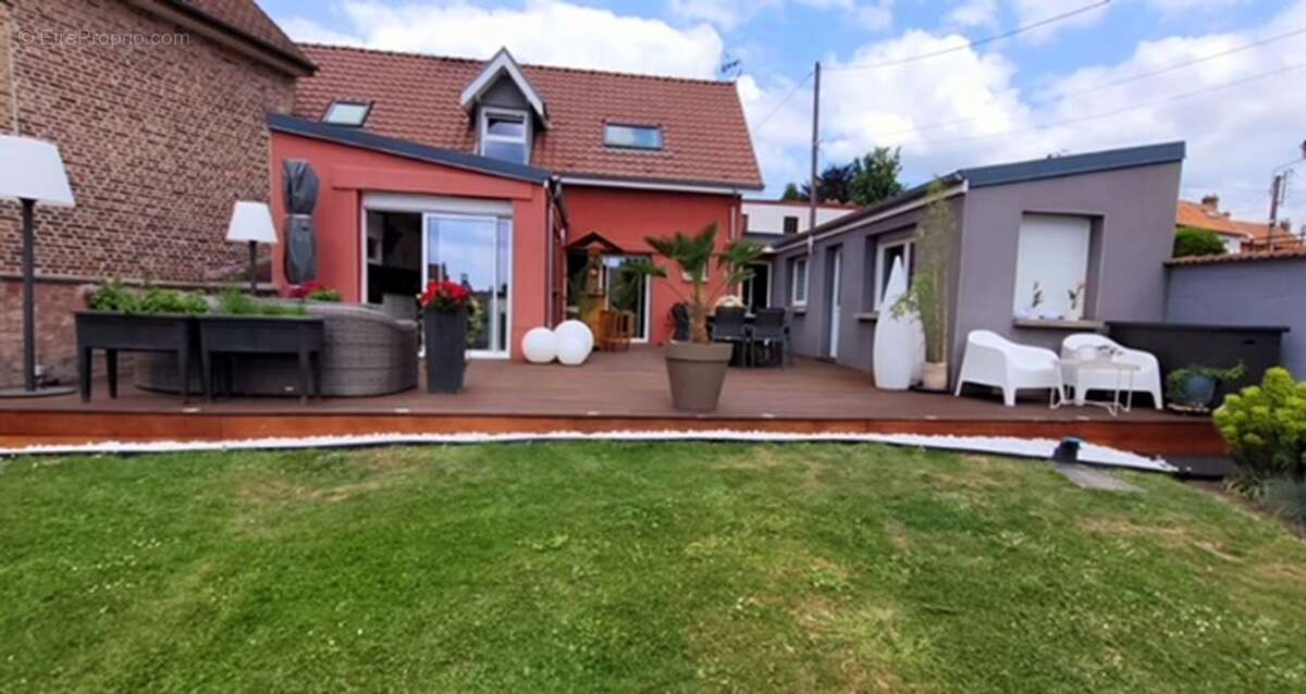 Maison à SAINT-LAURENT-BLANGY