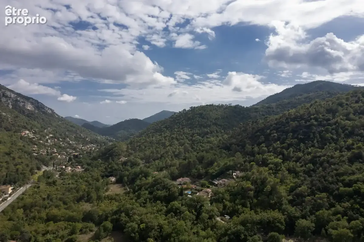 Terrain 1 632 m² à vendre à Levens (06670) - photo 2