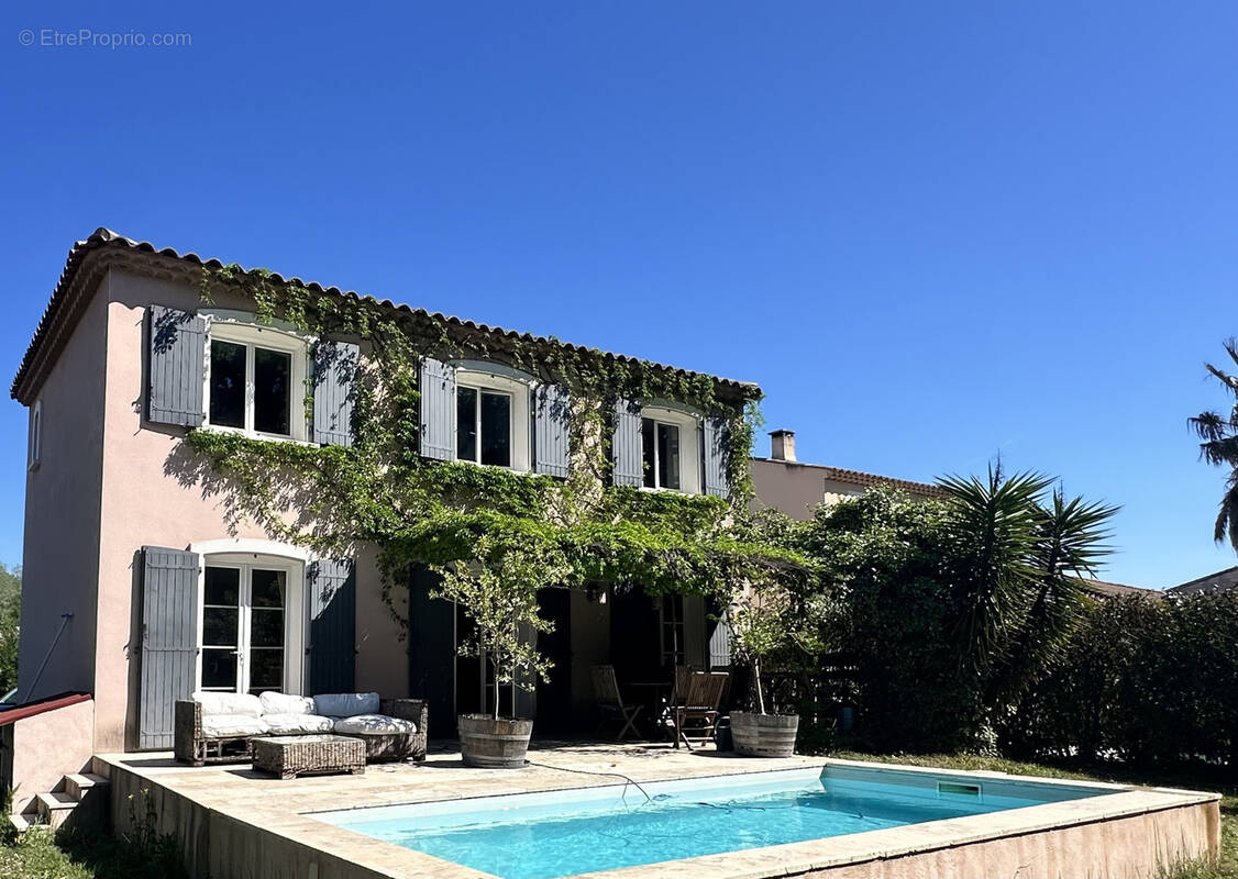 Maison à PARADOU