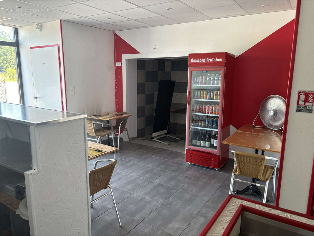 Commerce à CHAVELOT