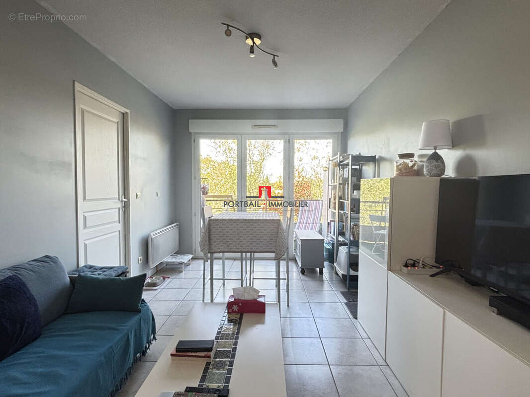 Appartement à BASSENS