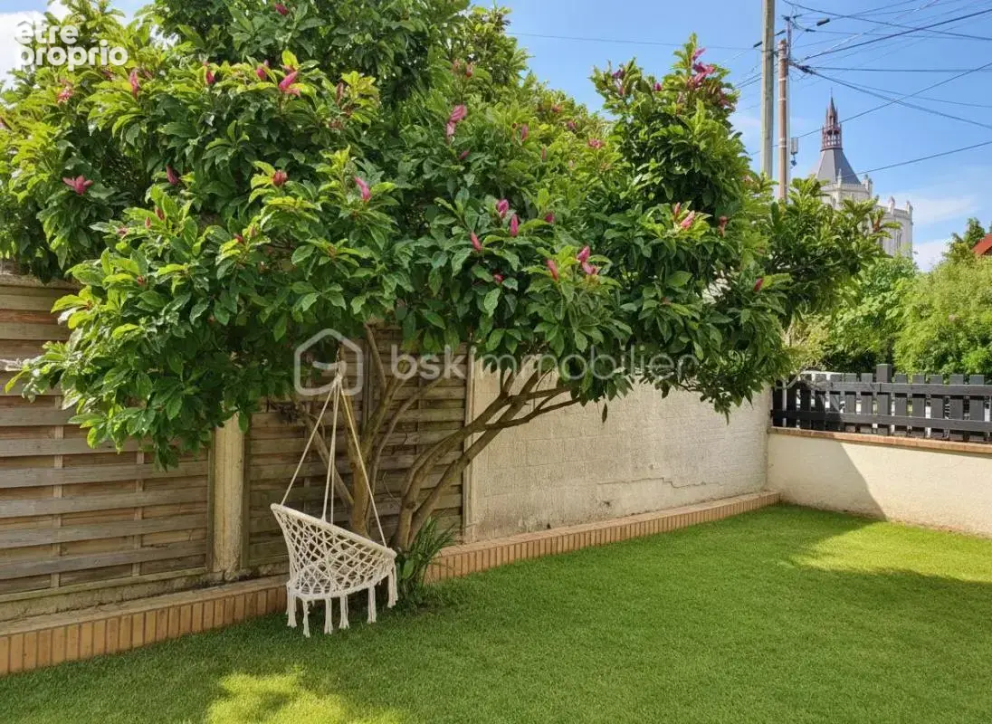 Maison 3 CH, garage et jardin à 100m de la place Sainte-Cécile – Le charme, le calme et le 'tout-à-pied' - photo 11