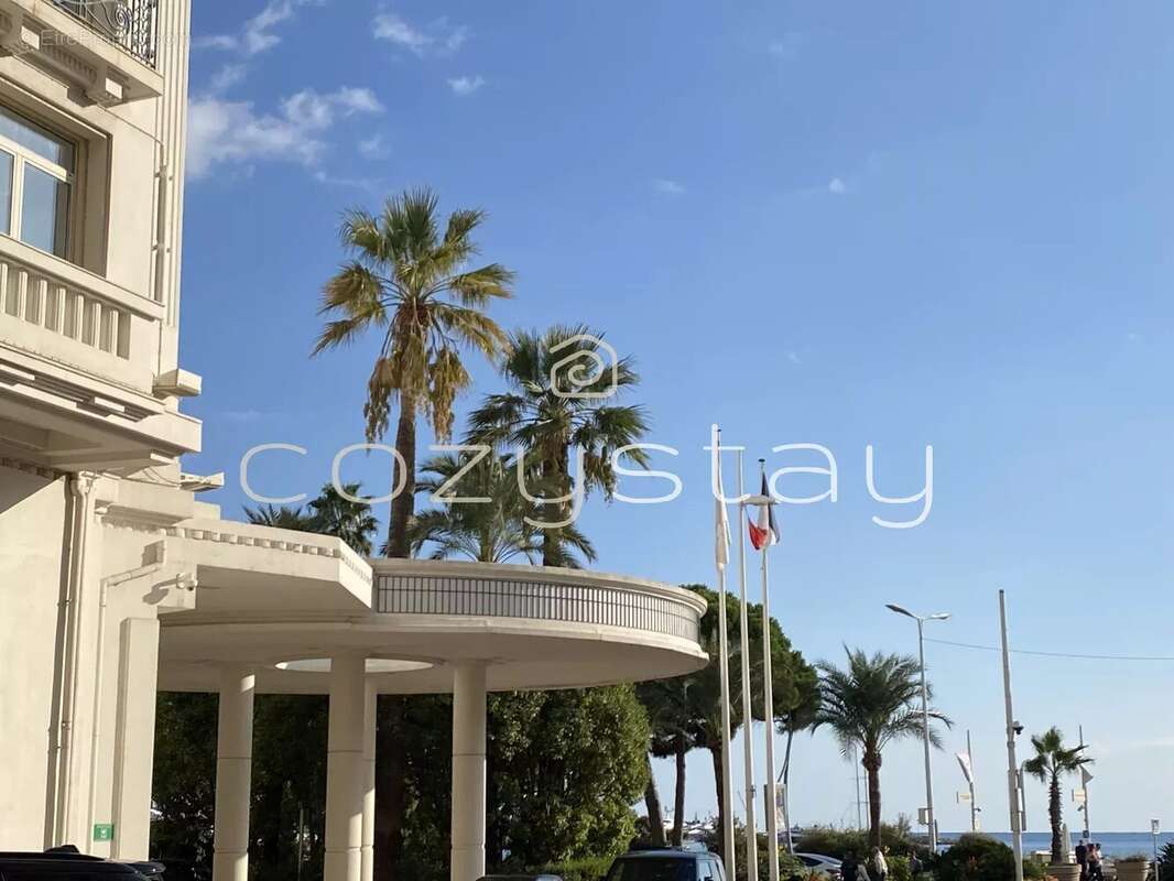 Appartement à CANNES