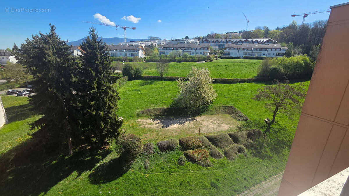 Appartement à VETRAZ-MONTHOUX