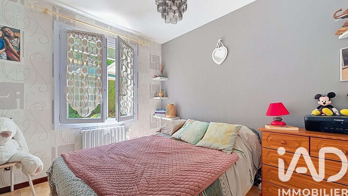 Maison 96 m² à Fulvy  - photo 7