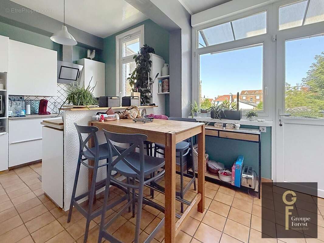 Maison 140 m² à La Madeleine  - photo 6