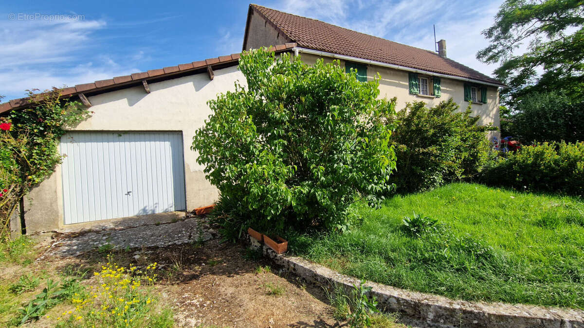 Maison à MAINTENON