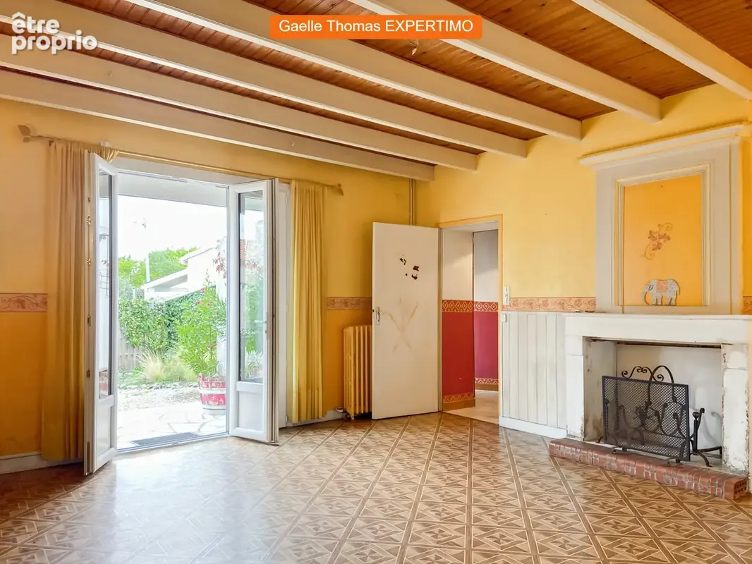 CHENAC SAINT SEURIN D'UZET 110 m2 3 Chambres Terrain 2052 m2 - photo 3