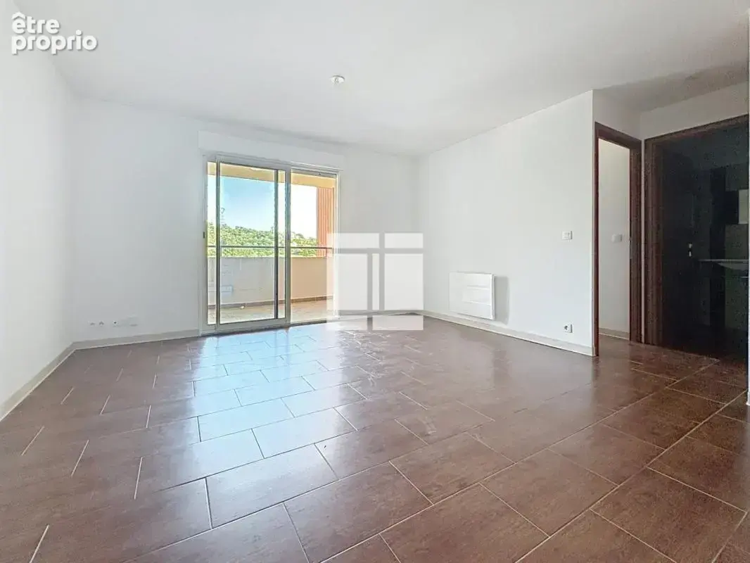 À vendre – T2 avec parking – Résidence sécurisée Closerie des Chênes – Bastia - photo 2