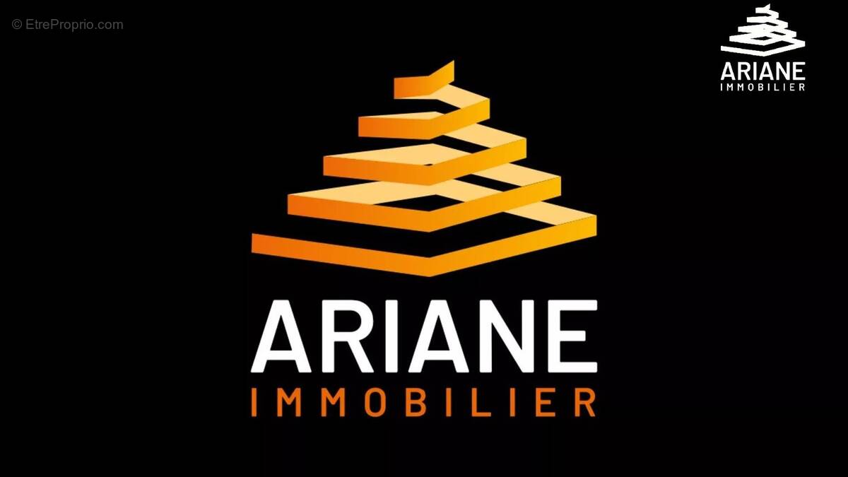 Maison à SAINT-GENIS-LAVAL