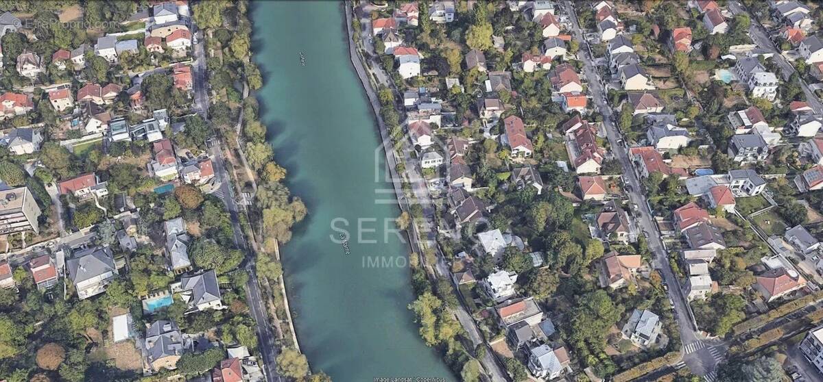 Maison à BRY-SUR-MARNE