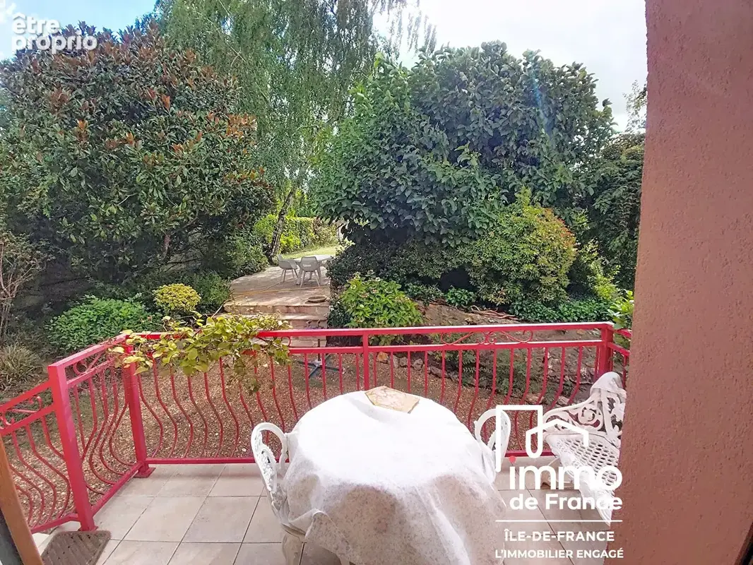 Propriété d'exception ! Maison rénovée, parc de 5 000 m² et piscine couverte - photo 6