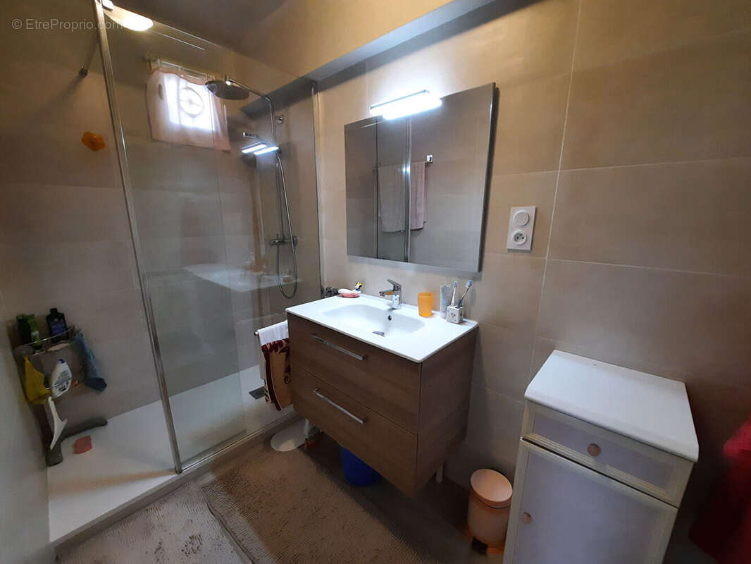 Appartement Hendaye 6 pièce(s) 132.92 m2 - photo 12
