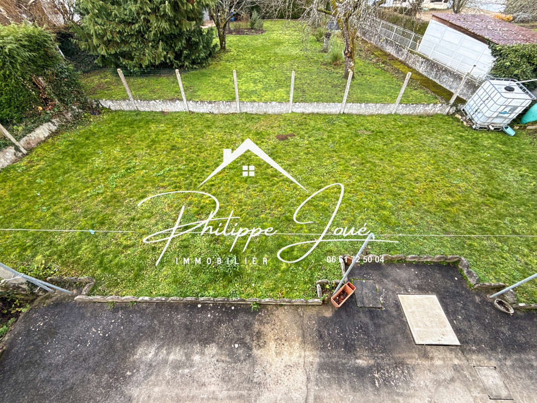 Maison à VILLENEUVE-L'ARCHEVEQUE