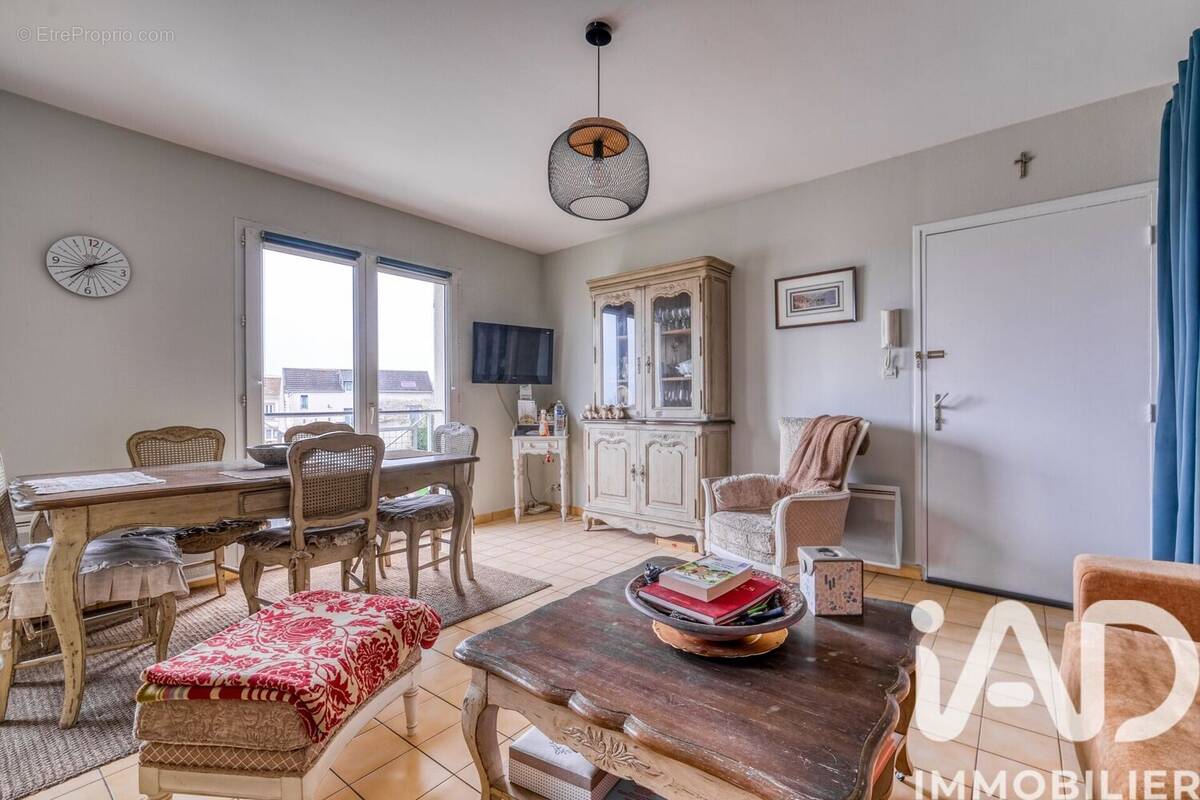 Photo 1 - Appartement à NANTEUIL-LES-MEAUX