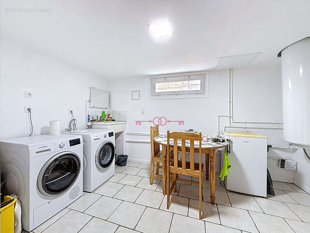 Maison à SAINTE-MENEHOULD