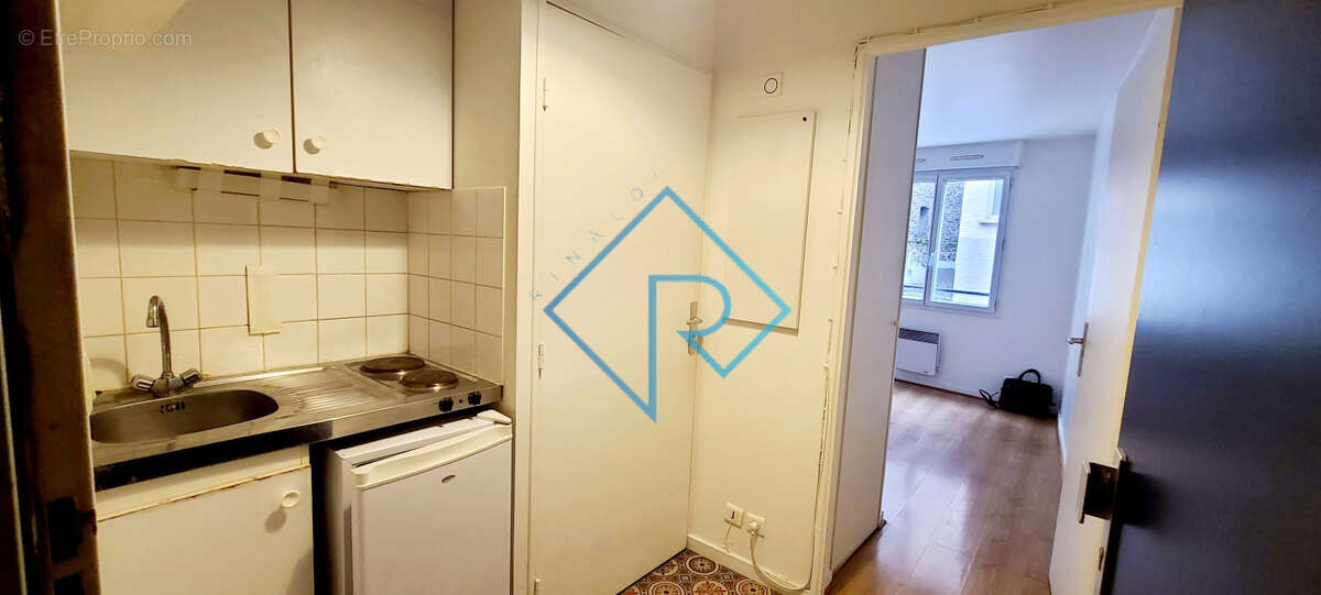 Appartement à PARIS-19E
