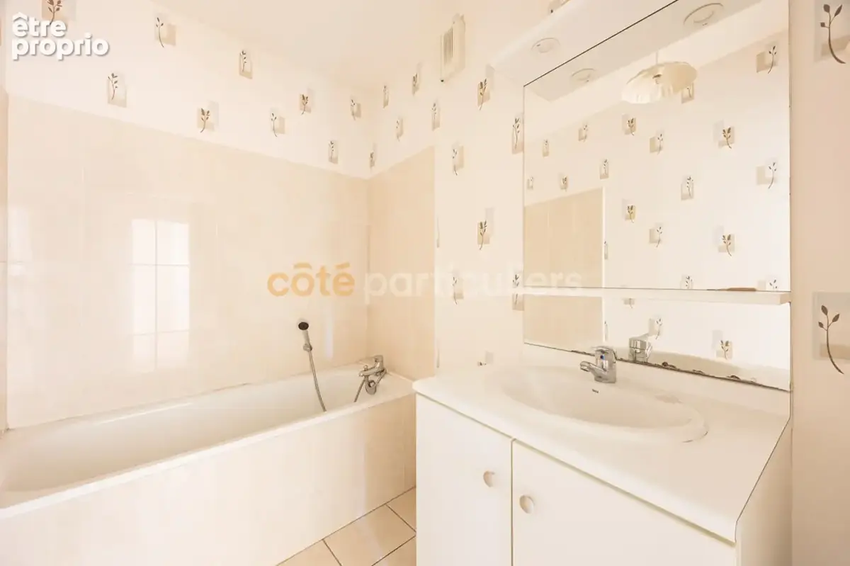 Orvault -- appartement 4 pièces -- 3 chambres -- balcon -- double stationnement - photo 8