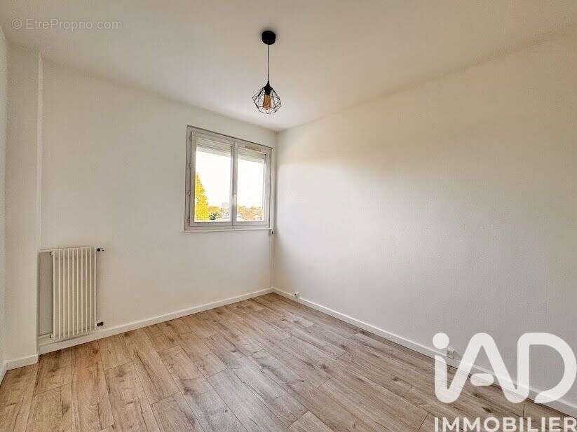 Photo 5 - Appartement à VILLENEUVE-LA-GARENNE