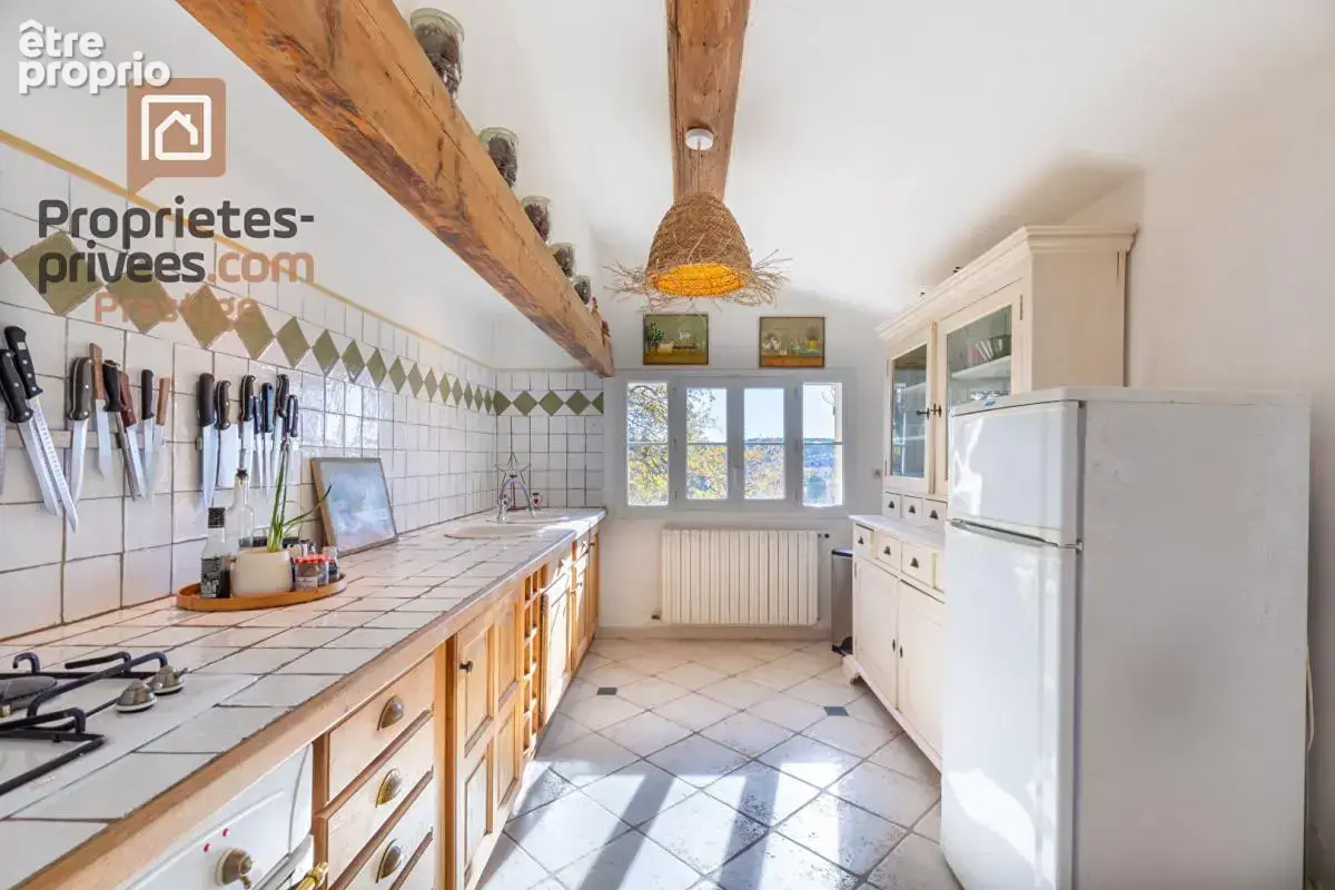 Bastide en pierres à proximité de GORDES - avec gîte indépendant - Piscine - photo 7
