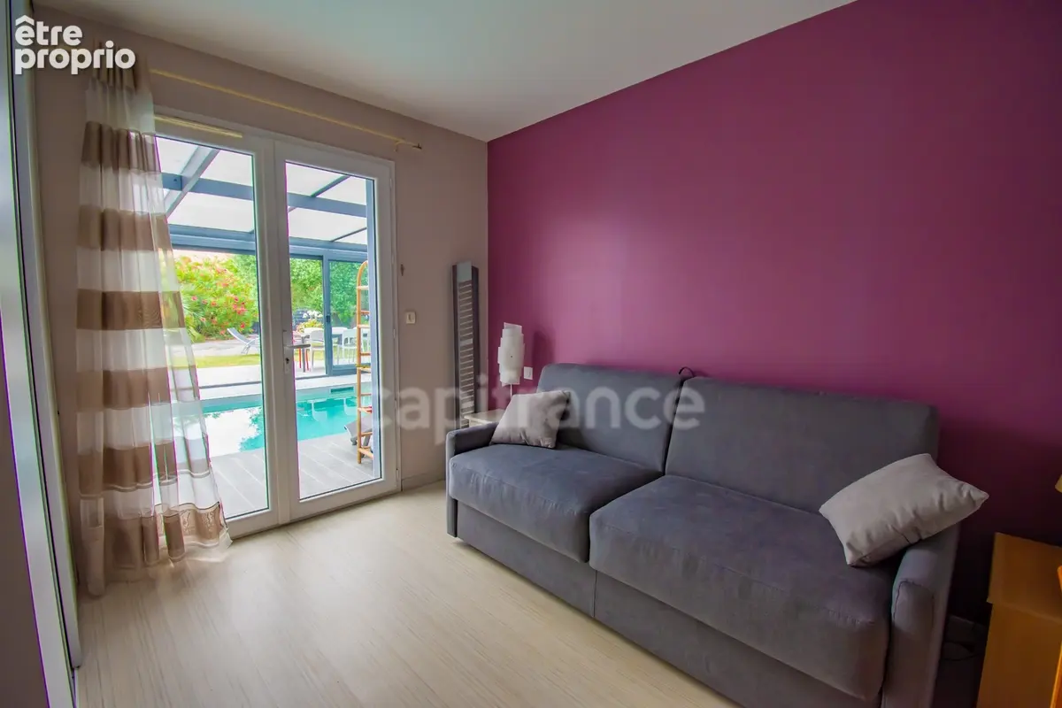 Saujon – maison contemporaine avec piscine interieure - photo 15