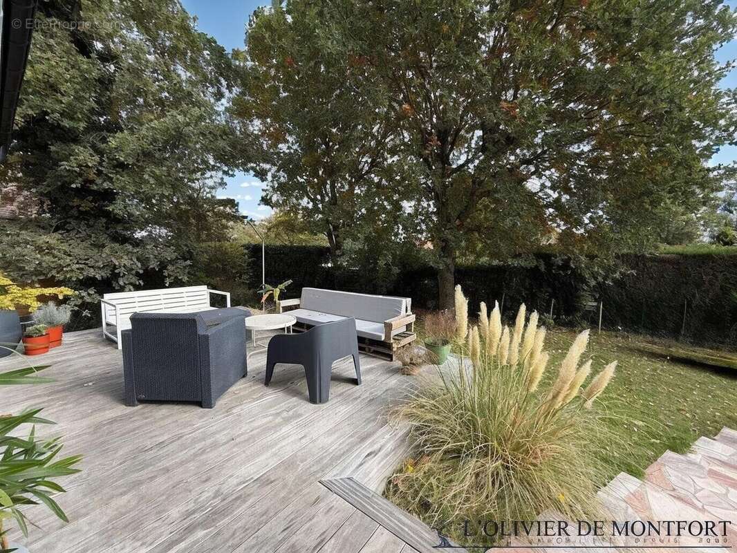 Maison à MONTFORT-L&#039;AMAURY