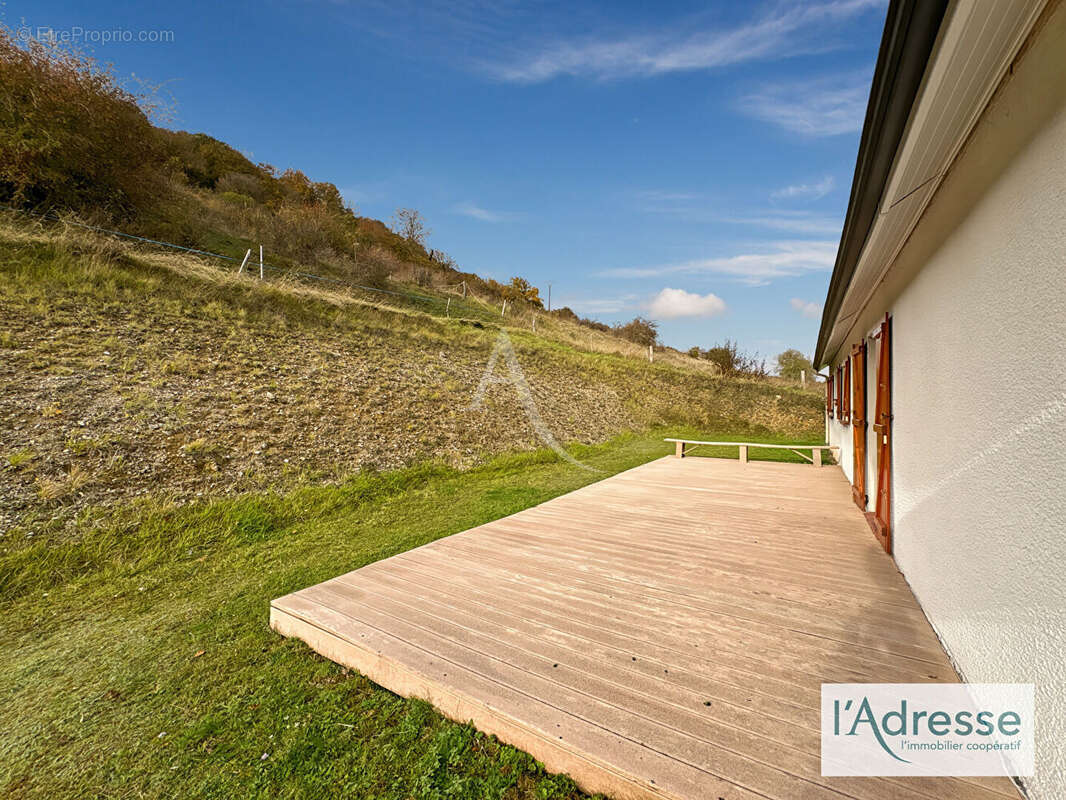 Maison à ELBEUF-SUR-ANDELLE