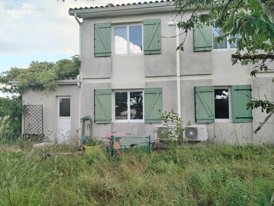 Maison à SAINT-SEURIN-SUR-L&#039;ISLE