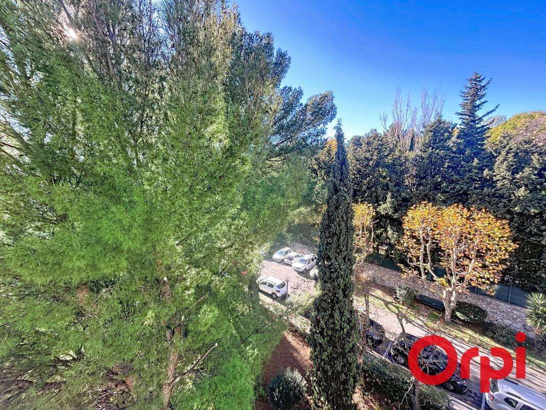 Appartement à MARSEILLE-12E