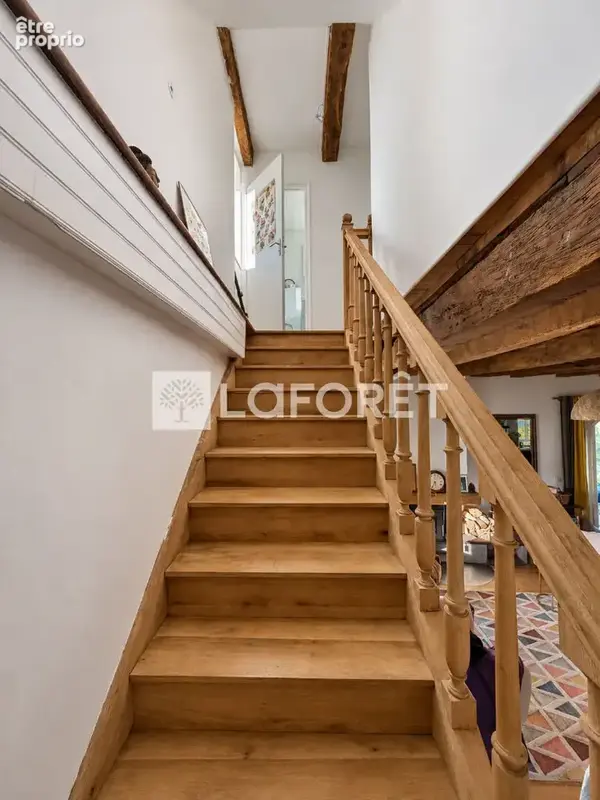 Maison  en pierre renovee avec grange - photo 5