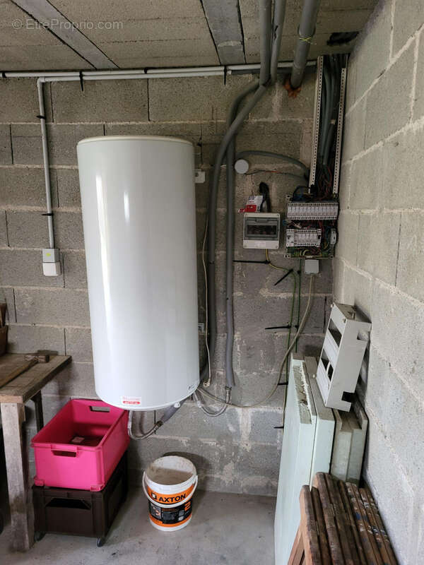 Maison à LACAPELLE-BIRON