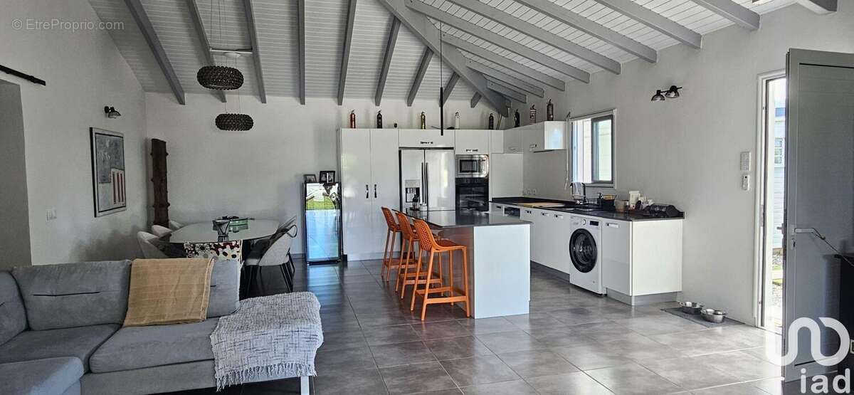 Maison 120 m² à Saint-Francois  - photo 7