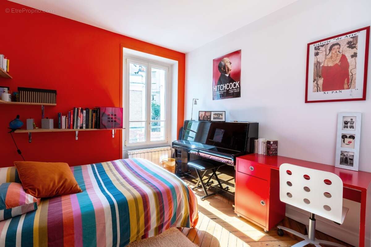 Appartement à vendre 6 pièces PARIS 18EME ARRONDISSEMENT (75) - photo 12