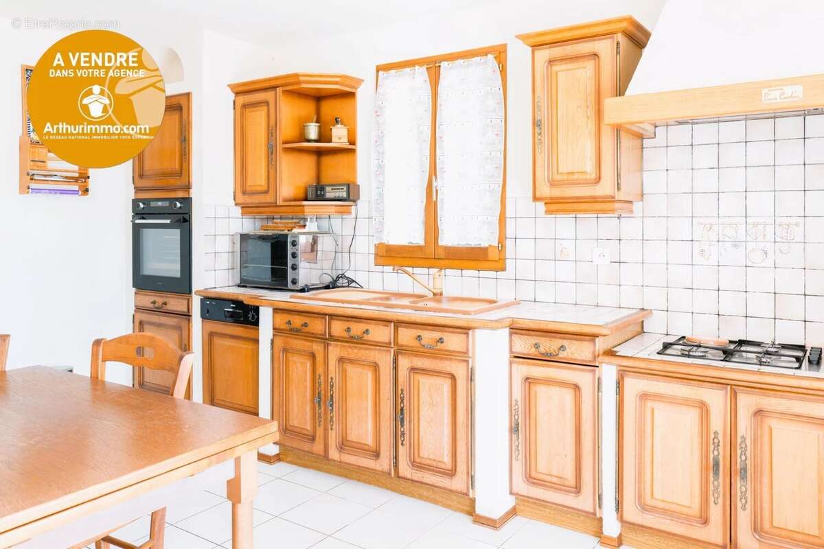 Maison à BORMES-LES-MIMOSAS