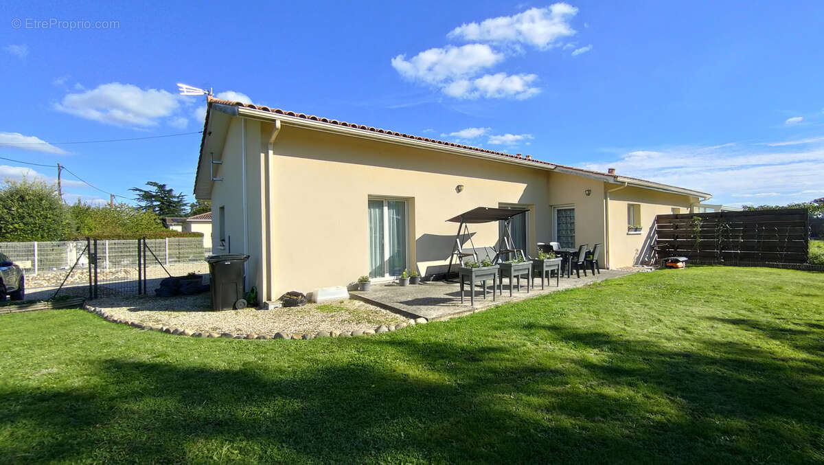 Maison à AUROS