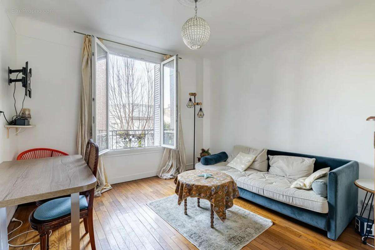 Appartement à LE PERREUX-SUR-MARNE