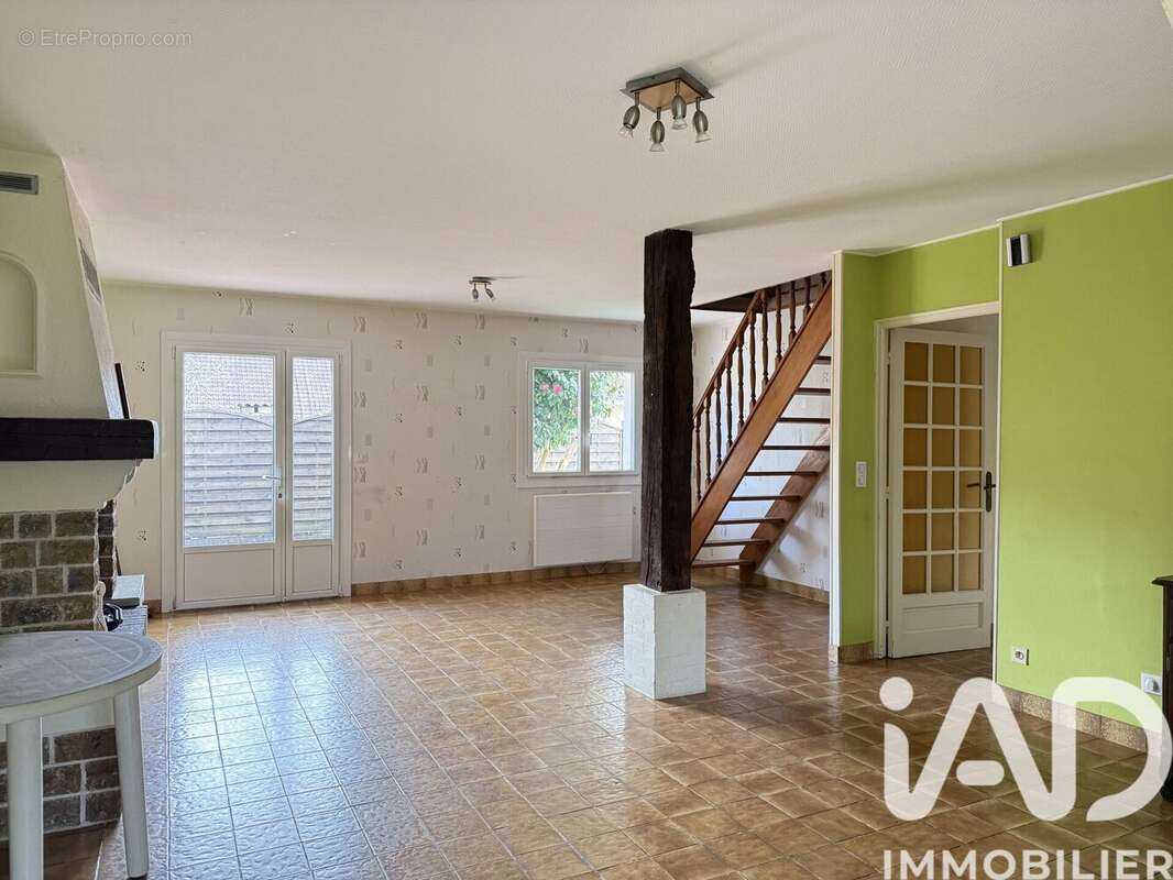 Photo 5 - Maison à SAINT-PANTALEON-DE-LARCHE