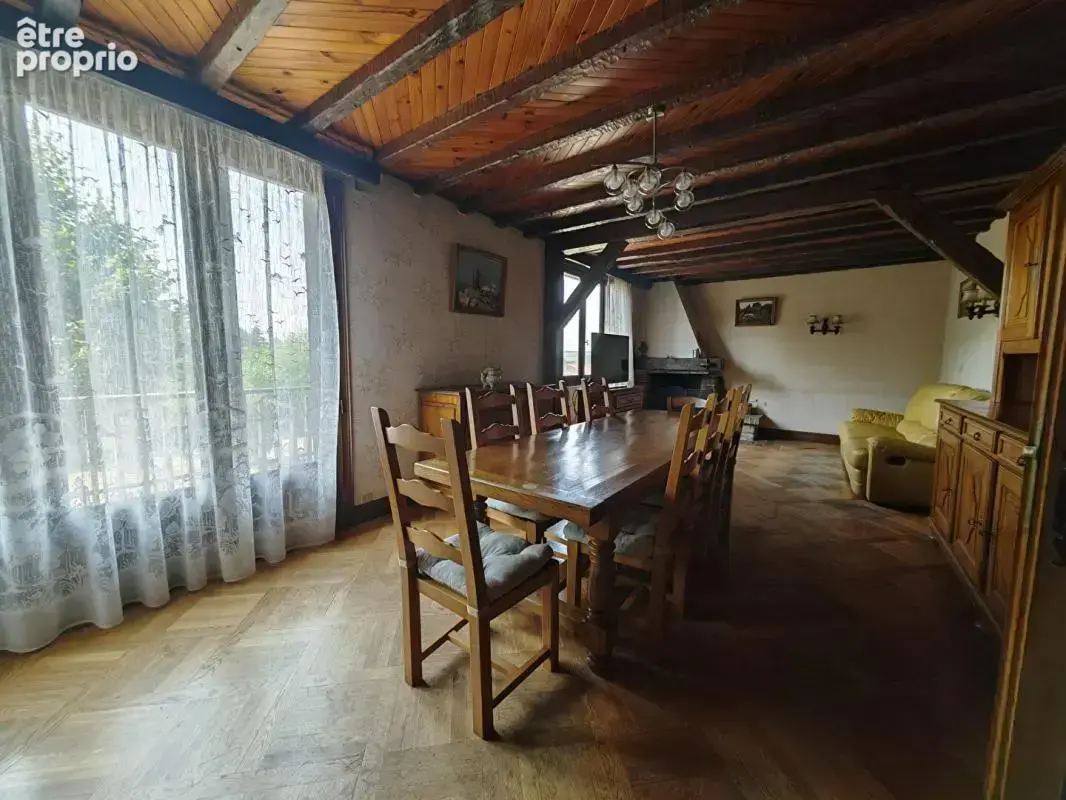 Maison Valzin En Petite Montagne 10 pièce(s) 220 m2 - photo 8