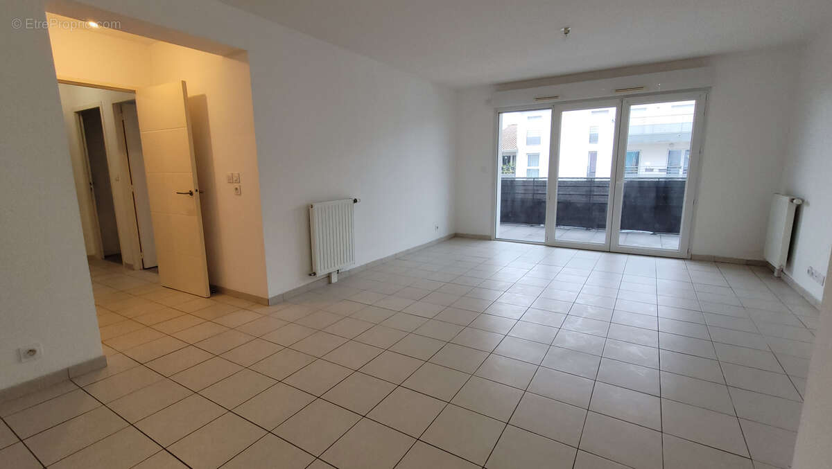 Appartement à LES SORINIERES