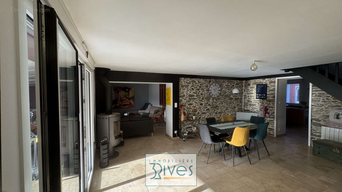 Maison à BARBECHAT