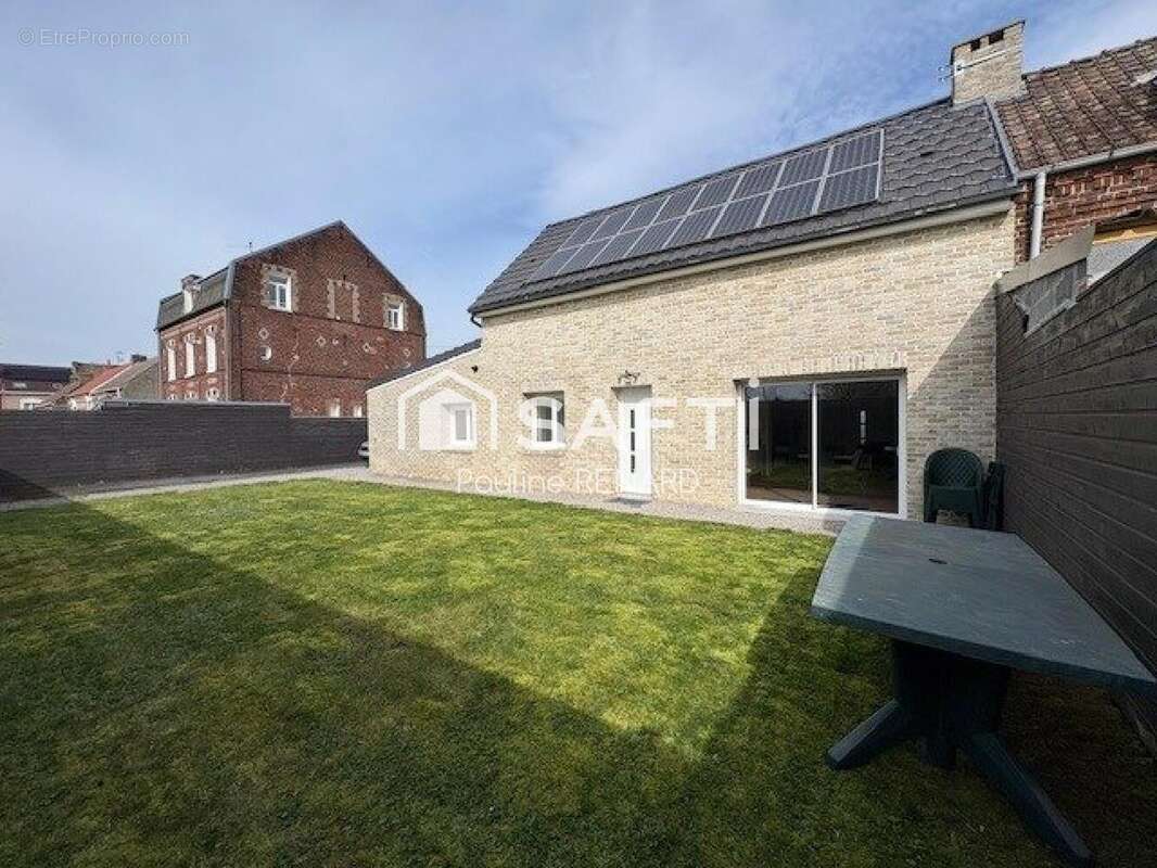 Photo 2 - Maison à ROEULX