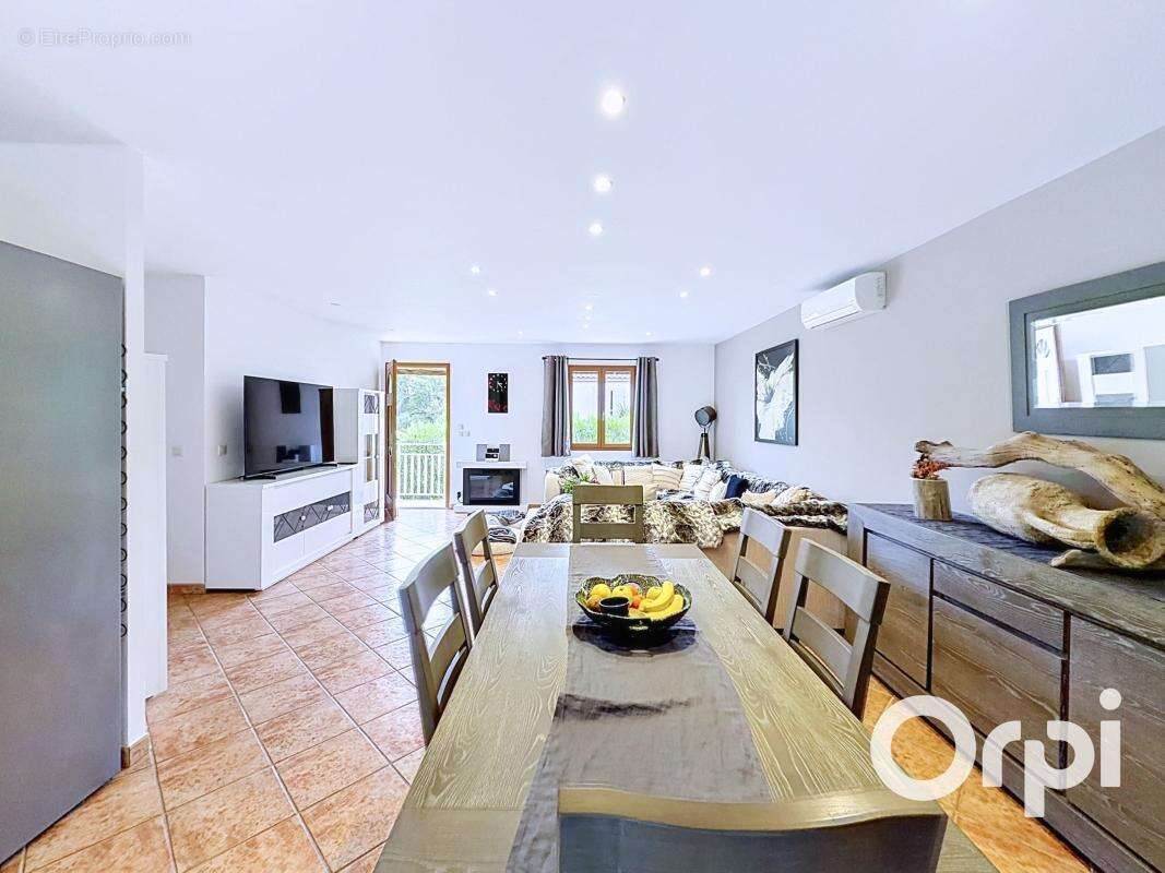 Maison à PORTO-VECCHIO