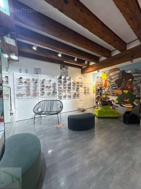 Commerce à CHAMBERY