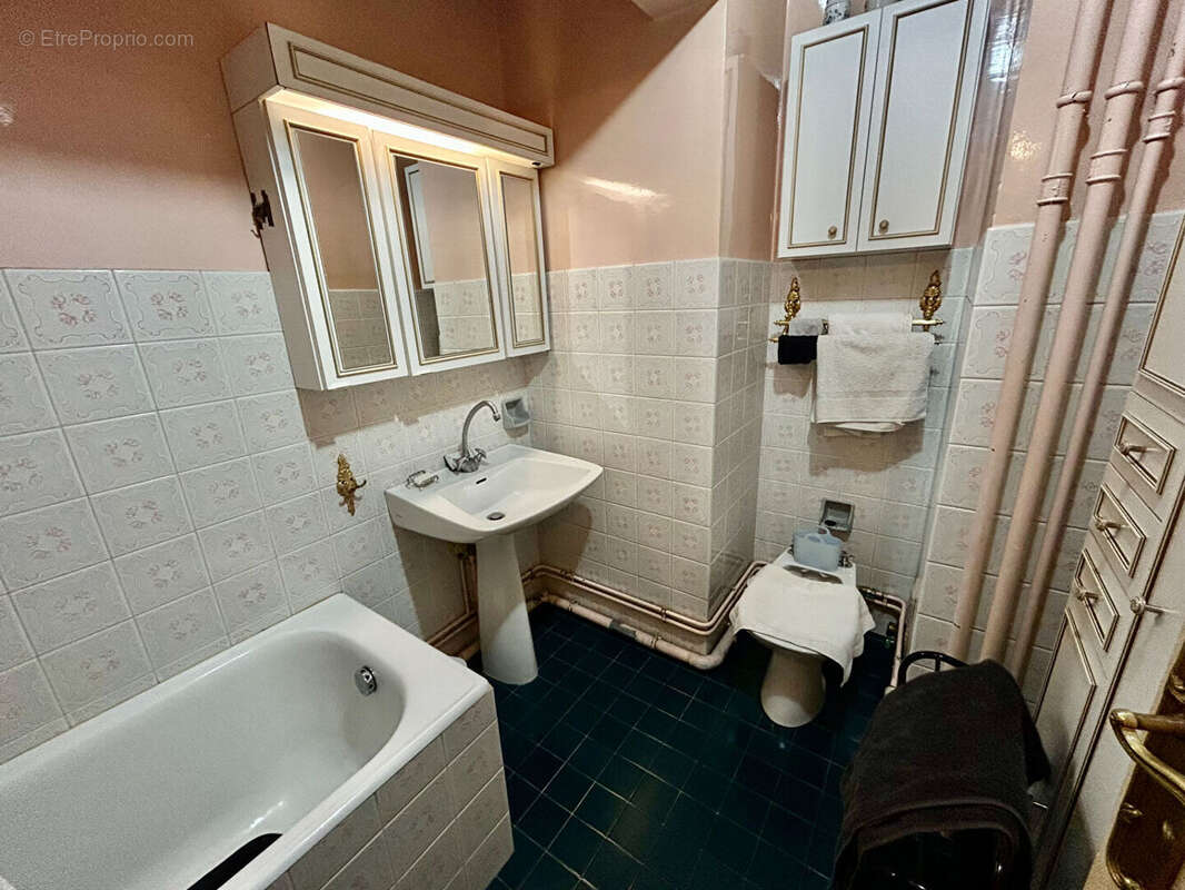 Appartement à NOGENT-SUR-MARNE