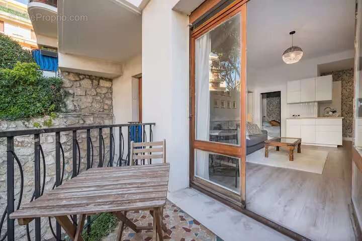 Appartement à NICE