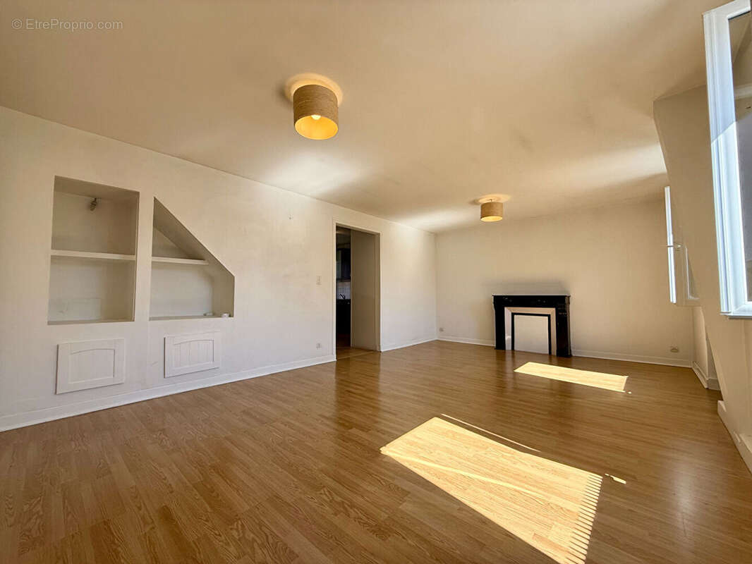 Appartement type 3 - 72.1 m² - reims bd lundy - photo 4