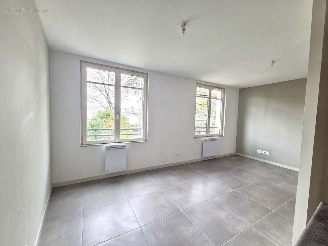 Appartement T3 Quartier Saint-Clément à NANTES - photo 3