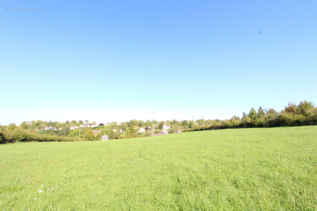 Terrain à LA CHARITE-SUR-LOIRE