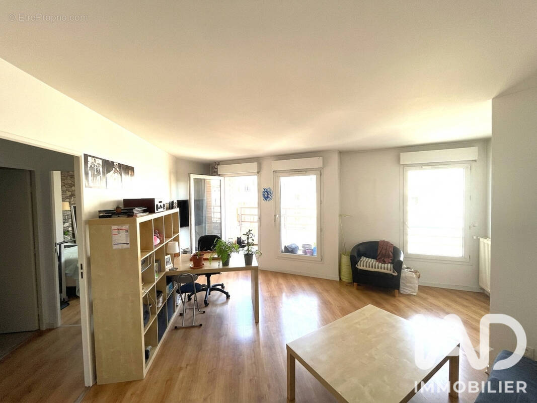 Photo 1 - Appartement à CLICHY